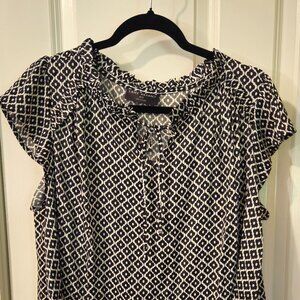 EUC Lane Bryant Flutter Sleeve Split Neck Blouse 18/20